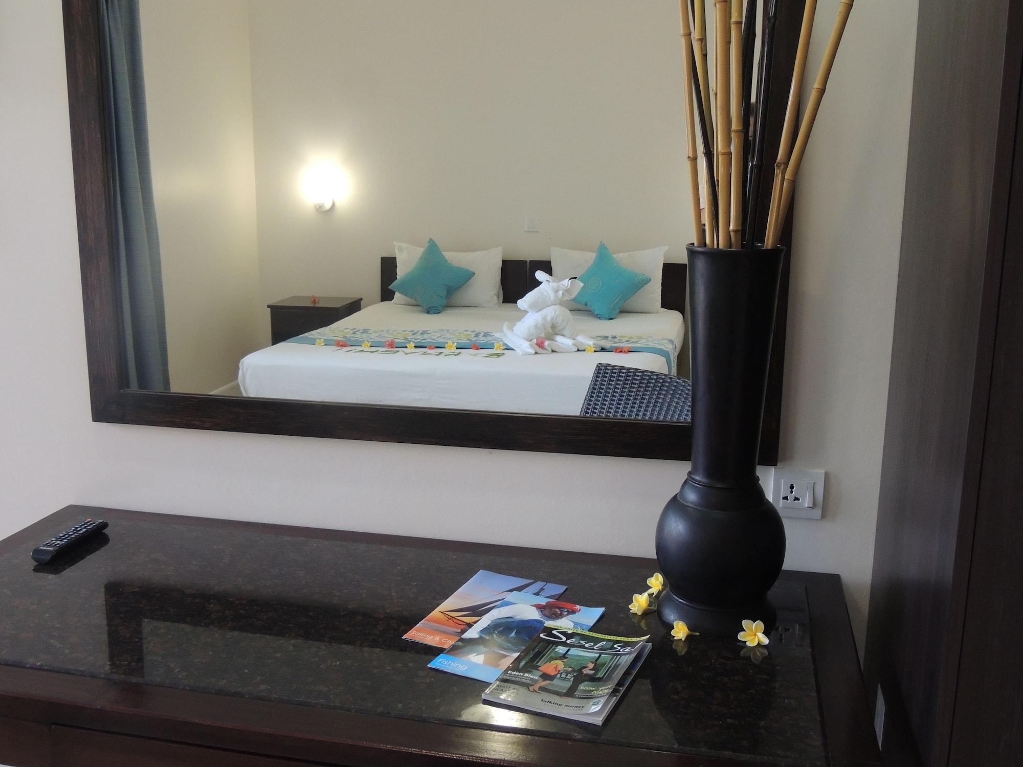 Hotel La Roussette Anse aux Pins Εξωτερικό φωτογραφία