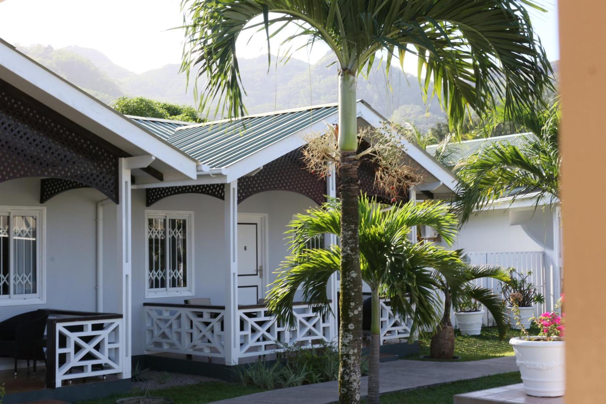 Hotel La Roussette Anse aux Pins Εξωτερικό φωτογραφία